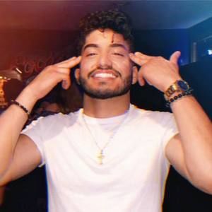 Meet your Posher, Brian